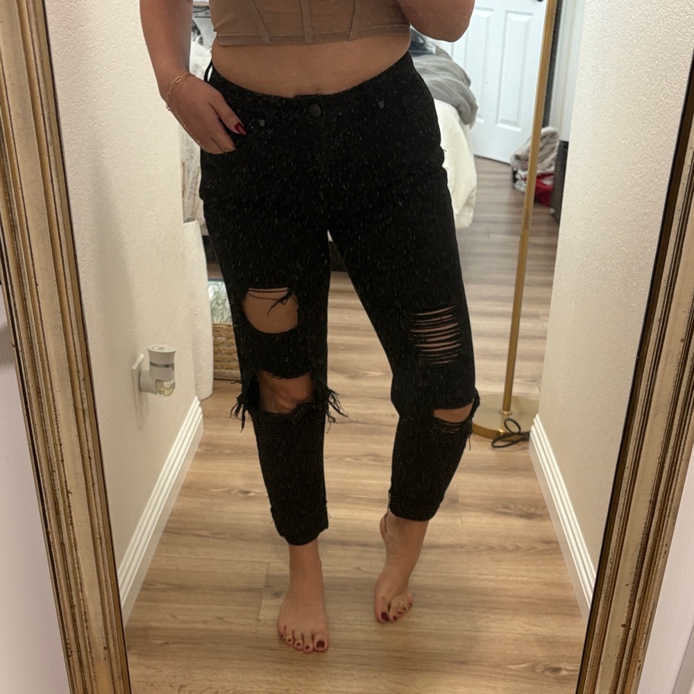 Black Distressed Women Jeans